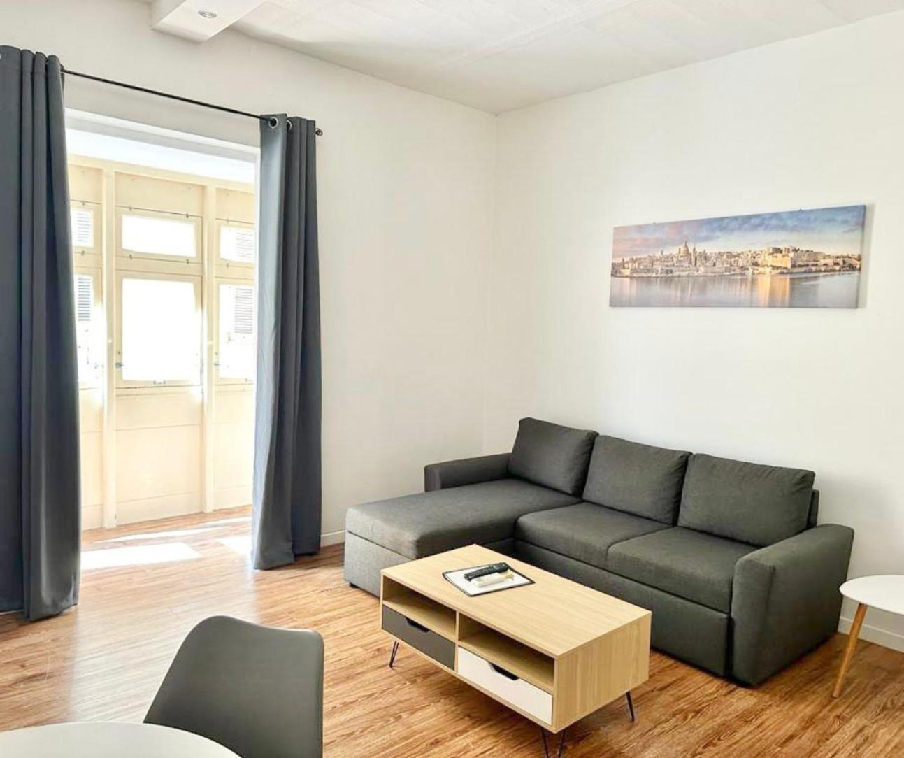 Central And Modern Valletta Flat Exterior foto